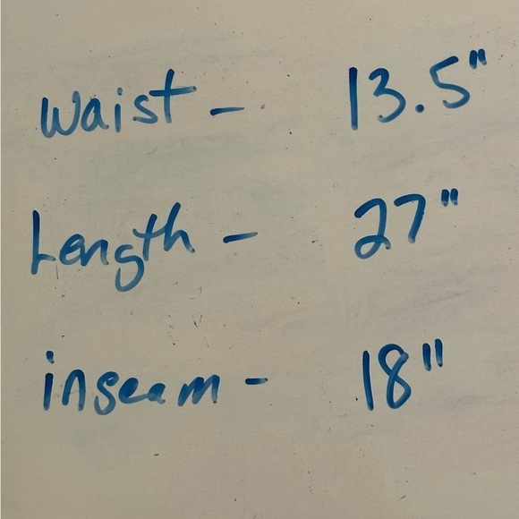 Under Armour HeatGear Compression Capris - Picture 7 of 7